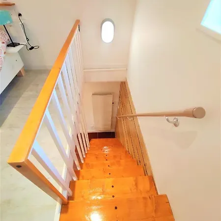 Les Hirondelles - Bord De Et Campagne Дом отдыха