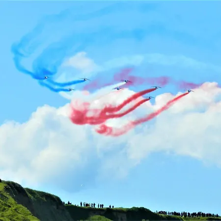 Дом отдыха Les Hirondelles - Bord De Et Campagne